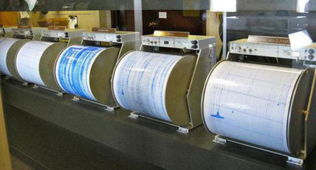 Seismographs. Photo Flickr/ Rosa Say Seismographs. Photo Flickr/ Rosa Say