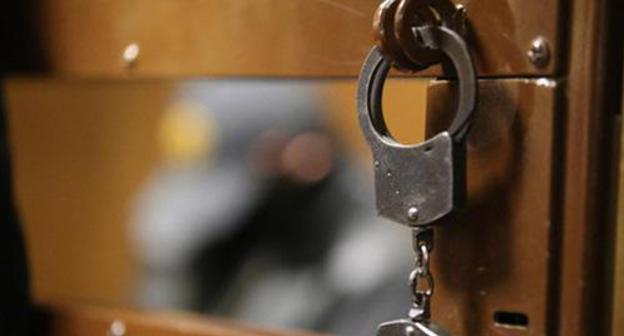 Handcuffs. Photo: Sputnik/Vitaly Belousov Handcuffs. Photo: Sputnik/Vitaly Belousov