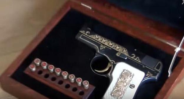 Weapons and ammunition found during the search in Dagestani offical's house. Photo: the Investigative Committee of the Russian Federation, https://www.youtube.com/watch?v=8_SZ_0qeI10 Weapons and ammunition found during the search in Dagestani offical's house. Photo: the Investigative Committee of the Russian Federation, https://www.youtube.com/watch?v=8_SZ_0qeI10