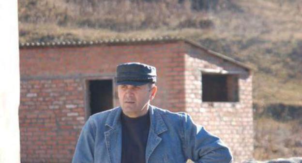 Oyub Titiev. Photo by the press service of the Human Rights Centre "Memorial" https://memohrc.org/ru/news_old/zaderzhan-rukovoditel-groznenskogo-predstavitelstva-pravozashchitnogo-centra-memorial Oyub Titiev. Photo by the press service of the Human Rights Centre "Memorial" https://memohrc.org/ru/news_old/zaderzhan-rukovoditel-groznenskogo-predstavitelstva-pravozashchitnogo-centra-memorial