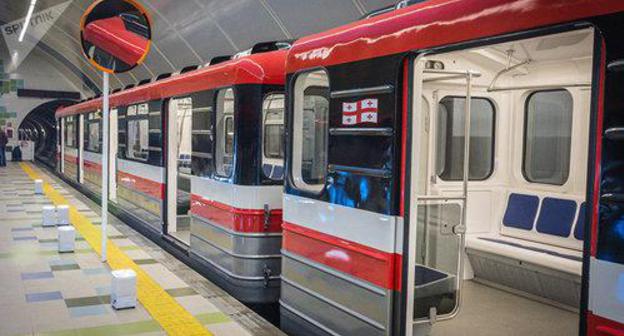 Varketili metro station, Tbilisi. Photo: © Sputnik / Denis Aslanov
https://sputnik-georgia.ru/Tbilisi/20180131/239128012/remont-vsex-stancij-tbilisskogo-metro-vremenno-priostanovili.html
Varketili metro station, Tbilisi. Photo: © Sputnik / Denis Aslanov
https://sputnik-georgia.ru/Tbilisi/20180131/239128012/remont-vsex-stancij-tbilisskogo-metro-vremenno-priostanovili.html