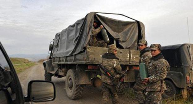 On the troop contact line in Nagorno-Karabakh. Photo © Sputnik/ Asatur Yesayants https://ru.armeniasputnik.am/karabah/20171103/9310040/zamglavy-mid-armenii-odnostoronnie-ustupki-po-karabahu-ehto-mazohizm.html On the troop contact line in Nagorno-Karabakh. Photo © Sputnik/ Asatur Yesayants https://ru.armeniasputnik.am/karabah/20171103/9310040/zamglavy-mid-armenii-odnostoronnie-ustupki-po-karabahu-ehto-mazohizm.html