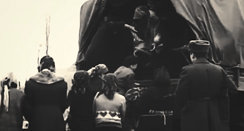 Deportation of Chechen and Ingush natives. Screenshot: www.youtube.com/watch?v=diQFHSJTAno Deportation of Chechen and Ingush natives. Screenshot: www.youtube.com/watch?v=diQFHSJTAno