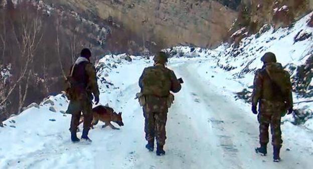CTO in Northern Caucasus. Photo: http://nac.gov.ru/kontrterroristicheskie-operacii/v-dagestane-v-hode-kto-neytralizovan-glavar-1.html CTO in Northern Caucasus. Photo: http://nac.gov.ru/kontrterroristicheskie-operacii/v-dagestane-v-hode-kto-neytralizovan-glavar-1.html