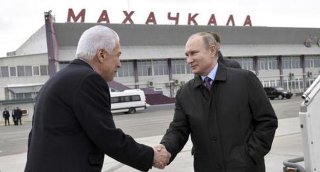 Vladimir Putin (right) and Vladimir Vasiliev in Makhachkala, March 13, 2018. Photo: Sputnik/Alexei Nikolsky/Kremlin via REUTERS Vladimir Putin (right) and Vladimir Vasiliev in Makhachkala, March 13, 2018. Photo: Sputnik/Alexei Nikolsky/Kremlin via REUTERS