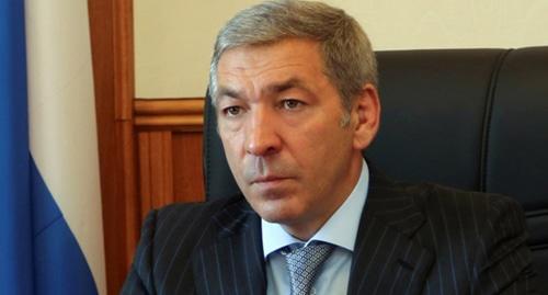 Abdusamad Gamidov. Photo: http://www.dagmintrud.ru/news/?PAGEN_1=3&PAGEN_2=89 Abdusamad Gamidov. Photo: http://www.dagmintrud.ru/news/?PAGEN_1=3&PAGEN_2=89