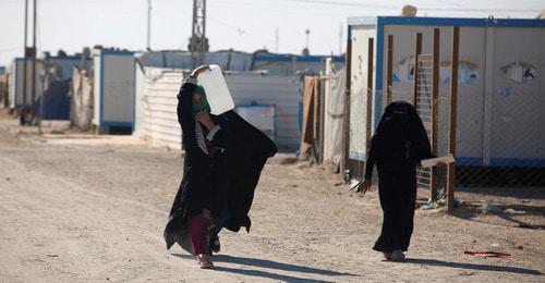 Women in a refugee camp in Iraq. Photo: REUTERS/Khalid al-Mousily Women in a refugee camp in Iraq. Photo: REUTERS/Khalid al-Mousily