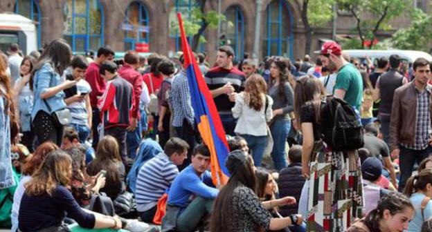 Opposition in Yerevan. April 18, 2018. Photo by Tigran Petrosyan for the "Caucasian Knot" Opposition in Yerevan. April 18, 2018. Photo by Tigran Petrosyan for the "Caucasian Knot"
