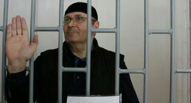 Oyub Titiev in the Supreme Court of Chechnya. Photo by the press service of the Human Rights Centre "Memorial" Oyub Titiev in the Supreme Court of Chechnya. Photo by the press service of the Human Rights Centre "Memorial"