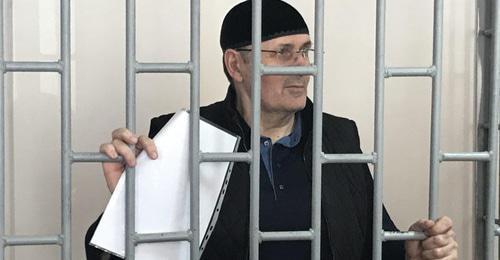 Oyub Titiev. Photo by the press service of the Human Rights Centre "Memorial" Oyub Titiev. Photo by the press service of the Human Rights Centre "Memorial"