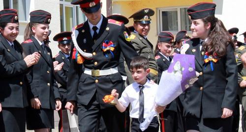 Graduates of a military lycee. Photo by Alvard Grigoryan for the "Caucasian Knot" Graduates of a military lycee. Photo by Alvard Grigoryan for the "Caucasian Knot"