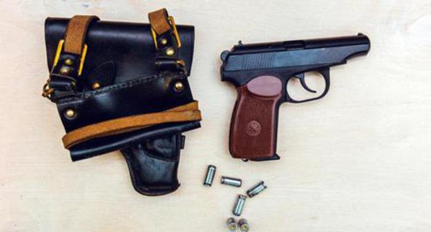 A pistol. Photo: Denis Yakovlev, Yugopolis A pistol. Photo: Denis Yakovlev, Yugopolis