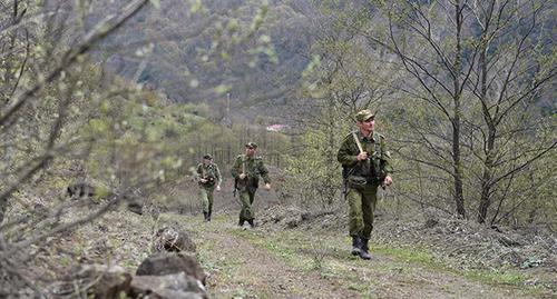 South Ossetia-Georgia border. Photo: © Sputnik / Ада Багиан https://sputnik-ossetia.ru/South_Ossetia/20170511/4135095.html South Ossetia-Georgia border. Photo: © Sputnik / Ада Багиан https://sputnik-ossetia.ru/South_Ossetia/20170511/4135095.html