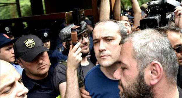 Zviad Kuprava and Zaza Saralidze at a protest action. Photo by Mzia Saganelidze (RFE/RL) Zviad Kuprava and Zaza Saralidze at a protest action. Photo by Mzia Saganelidze (RFE/RL)