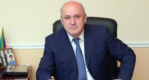 Radjab Abdulatipov. Photo: http://godekan.com/wp-content/uploads/2016/05/b738f7ff34e34e3cf92459fc379cb1fc-1024x682.jpg Radjab Abdulatipov. Photo: http://godekan.com/wp-content/uploads/2016/05/b738f7ff34e34e3cf92459fc379cb1fc-1024x682.jpg
