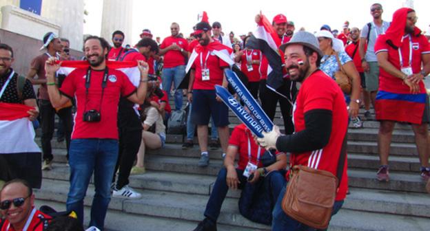 Football fans from Egypt in Volgograd. June 25, 2018. Photo by Vyacheslav Yaschenko for the "Caucasian Knot" Football fans from Egypt in Volgograd. June 25, 2018. Photo by Vyacheslav Yaschenko for the "Caucasian Knot"