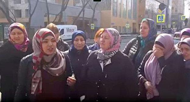 Participants of protest held at Iraqi Embassy in Moscow, April 5, 2018. Photo: https://www.youtube.com/watch?time_continue=62&v=_URlbSxm_nE Participants of protest held at Iraqi Embassy in Moscow, April 5, 2018. Photo: https://www.youtube.com/watch?time_continue=62&v=_URlbSxm_nE