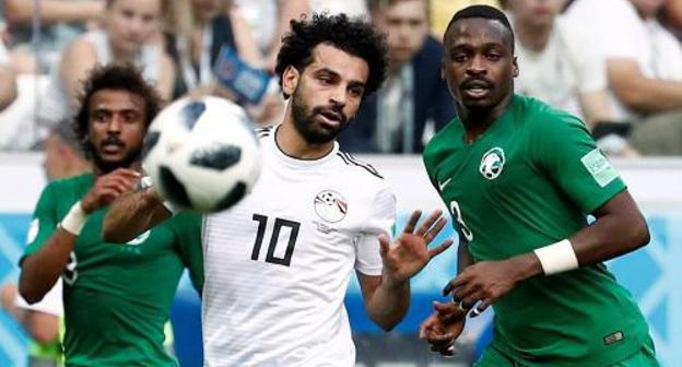 Mohamed Salah (centre), a player for the Egyptian national team, takes part in Saudi Arabia v Egypt match. Photo: REUTERS / Ueslei Marcelino Mohamed Salah (centre), a player for the Egyptian national team, takes part in Saudi Arabia v Egypt match. Photo: REUTERS / Ueslei Marcelino