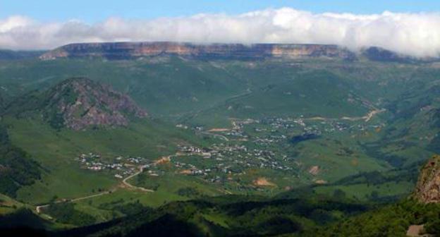 Verkhnaya Mara village, Karachay Region. Photo: http://v-mara.fo.ru/image#/image_937640 Verkhnaya Mara village, Karachay Region. Photo: http://v-mara.fo.ru/image#/image_937640
