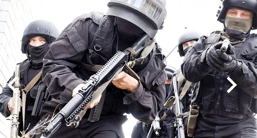 Exercises in military special forces units. Photo http://nac.gov.ru/obuchenie-zhurnalistov/v-ryazanskoy-oblasti-proshli-zanyatiya-na-uchebno.html Exercises in military special forces units. Photo http://nac.gov.ru/obuchenie-zhurnalistov/v-ryazanskoy-oblasti-proshli-zanyatiya-na-uchebno.html