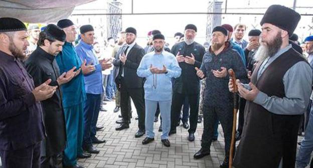 The commemoration of Yusup Temirkhanov. Ramzan Kadyrov is second on the right. Chechnya, August 4, 2018. Photo by the press service of the head and administration of the Republic of Chechnya chechnya.gov.ru The commemoration of Yusup Temirkhanov. Ramzan Kadyrov is second on the right. Chechnya, August 4, 2018. Photo by the press service of the head and administration of the Republic of Chechnya chechnya.gov.ru
