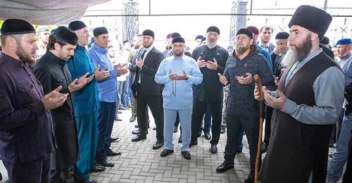 The commemoration of Yusup Temirkhanov. Ramzan Kadyrov is second on the right. Chechnya, August 4, 2018. Photo by the press service of the head and administration of the Republic of Chechnya chechnya.gov.ru The commemoration of Yusup Temirkhanov. Ramzan Kadyrov is second on the right. Chechnya, August 4, 2018. Photo by the press service of the head and administration of the Republic of Chechnya chechnya.gov.ru