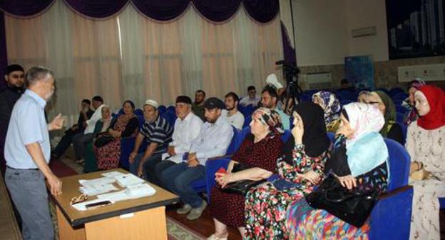 The issuance of genetic passports in Chechnya. Photo by Ibragim Estamirov / IA Grozny Inform The issuance of genetic passports in Chechnya. Photo by Ibragim Estamirov / IA Grozny Inform
