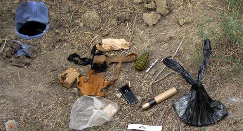 Hideout with ammunition. Photo: http://nac.gov.ru/kontrterroristicheskie-operacii/v-dagestane-obnaruzhen-banditskiy-taynik.html Hideout with ammunition. Photo: http://nac.gov.ru/kontrterroristicheskie-operacii/v-dagestane-obnaruzhen-banditskiy-taynik.html