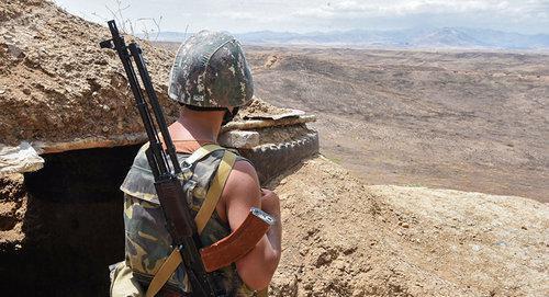 Soldier of Nagorno-Karabakh Army at contact line. Photo: © Sputnik / Aram Nersesyan https://ru.armeniasputnik.am/karabah/20180817/13916268/azerbajdzhanskaya-diversiya-v-karabahe-nastuplenie-otrazheno.html Soldier of Nagorno-Karabakh Army at contact line. Photo: © Sputnik / Aram Nersesyan https://ru.armeniasputnik.am/karabah/20180817/13916268/azerbajdzhanskaya-diversiya-v-karabahe-nastuplenie-otrazheno.html