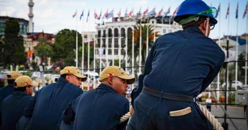 Sailors of USS Carney destroyer. Photo: press service of the US Navy, official Facebook page of USS Carney destroyer: https://www.facebook.com/USNavalForcesEuropeAfrica/photos/pcb.10157856881328916/10157856880908916/?type=3&theater Sailors of USS Carney destroyer. Photo: press service of the US Navy, official Facebook page of USS Carney destroyer: https://www.facebook.com/USNavalForcesEuropeAfrica/photos/pcb.10157856881328916/10157856880908916/?type=3&theater