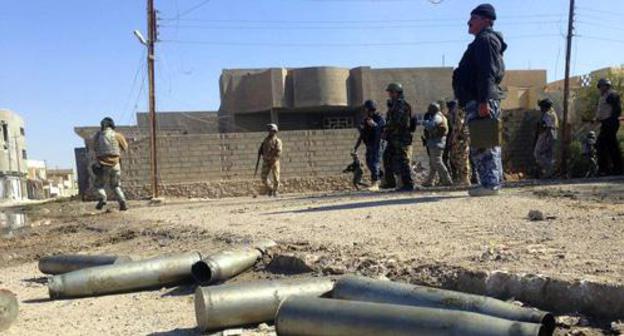 Military actions near Baghdad, 2014. Photo: REUTERS / Stringer Military actions near Baghdad, 2014. Photo: REUTERS / Stringer