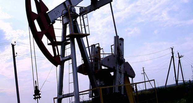 Oil production. Screenshot of the video prodCherry https://www.youtube.com/watch?v=6mMDuiL8fcY Oil production. Screenshot of the video prodCherry https://www.youtube.com/watch?v=6mMDuiL8fcY