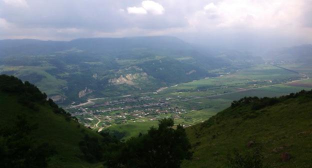 A view of the Zayukovo village, Karachay-Cherkessia. Photo: KBR-chik https://ru.wikipedia.org/wiki/Заюково A view of the Zayukovo village, Karachay-Cherkessia. Photo: KBR-chik https://ru.wikipedia.org/wiki/Заюково
