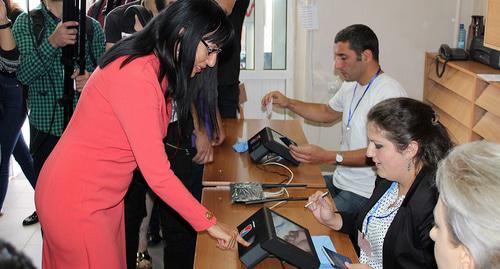 Voting in Yerevan. Photo by Tigran Petrosyan for the Caucasian Knot Voting in Yerevan. Photo by Tigran Petrosyan for the Caucasian Knot
