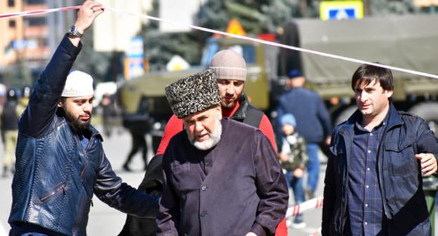 Rally participants in Magas, October 7, 2018. Photo is provided to the Caucasian Knot by Yakub Gogiev Rally participants in Magas, October 7, 2018. Photo is provided to the Caucasian Knot by Yakub Gogiev