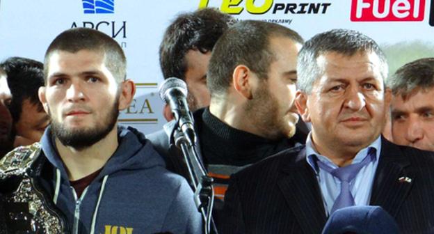 Khabib Nurmagomedov delivers speech at meeting with Dagestani residents. Photo by Magomed Rasulov for the Caucasian Knot Khabib Nurmagomedov delivers speech at meeting with Dagestani residents. Photo by Magomed Rasulov for the Caucasian Knot