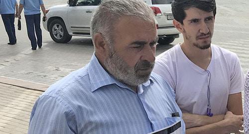 Murtazali Gasanguseinov (left). Photo by Patimat Makhmudova for the Caucasian Knot Murtazali Gasanguseinov (left). Photo by Patimat Makhmudova for the Caucasian Knot