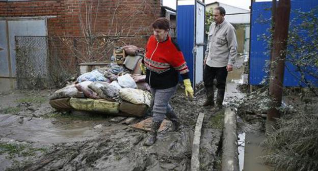 Flooded backyard in Krasnodar Territory. Photo taken from the website of the Krasnodar Administration, https://admkrai.krasnodar.ru/content/1131/show/448615/ Flooded backyard in Krasnodar Territory. Photo taken from the website of the Krasnodar Administration, https://admkrai.krasnodar.ru/content/1131/show/448615/