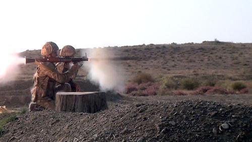Azerbaijani soldiers take part in military drills, October 2018. Photo: Ministry of Defence of Azerbaijan, https://mod.gov.az/ru/news/motostrelkovye-podrazdeleniya-vypolnili-uprazhneniya-po-strelbe-video-24652.html Azerbaijani soldiers take part in military drills, October 2018. Photo: Ministry of Defence of Azerbaijan, https://mod.gov.az/ru/news/motostrelkovye-podrazdeleniya-vypolnili-uprazhneniya-po-strelbe-video-24652.html