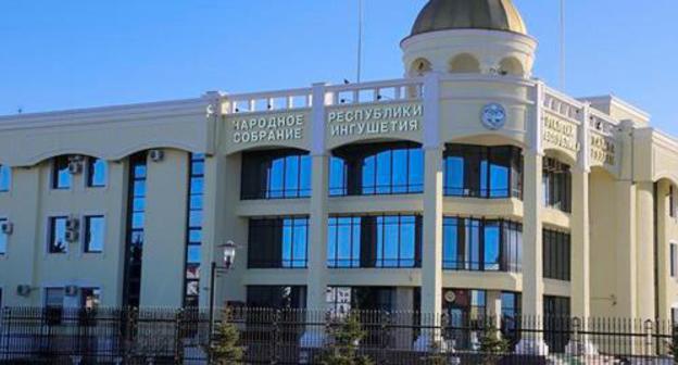 The building of the Constitutional Court of Ingushetia. Photo http://ks-ri.ru/?p=3295 The building of the Constitutional Court of Ingushetia. Photo http://ks-ri.ru/?p=3295