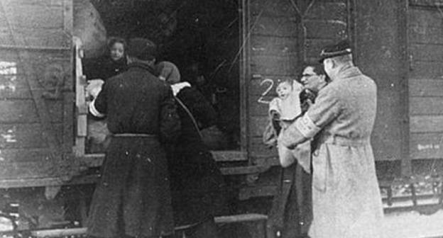 Deportation of the Karachay people. Photo: http://karachai.ucoz.ru Deportation of the Karachay people. Photo: http://karachai.ucoz.ru