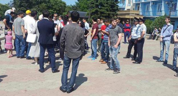 A rally against corruption in Makhachkala. June 12, 2017. Screenshot of a video by the user gazetachernovik https://chernovik.net7 A rally against corruption in Makhachkala. June 12, 2017. Screenshot of a video by the user gazetachernovik https://chernovik.net7