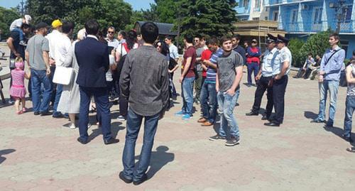 A rally against corruption in Makhachkala. June 12, 2017. Screenshot of a video by the user gazetachernovik https://chernovik.net7 A rally against corruption in Makhachkala. June 12, 2017. Screenshot of a video by the user gazetachernovik https://chernovik.net7