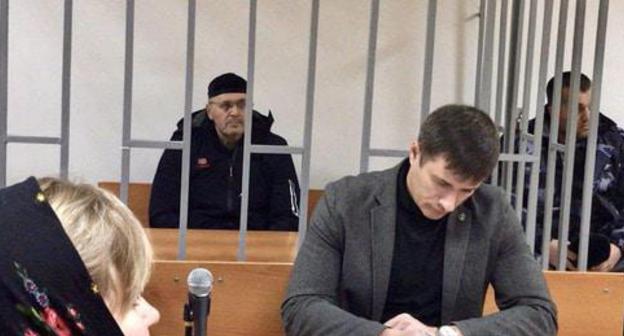 Oyub Titiev (on the left) and his advocate Pyotr Zaikin. Photo: press service of the HRC "Memorial" Oyub Titiev (on the left) and his advocate Pyotr Zaikin. Photo: press service of the HRC "Memorial"