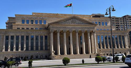 The building of the Supreme Court of Azerbaijan. Photo © Sputnik / Murad Orujov https://ru.sputnik.az/incidents/20170827/411611498/Azravtoyol-avariya-verxovniy-sud.html The building of the Supreme Court of Azerbaijan. Photo © Sputnik / Murad Orujov https://ru.sputnik.az/incidents/20170827/411611498/Azravtoyol-avariya-verxovniy-sud.html