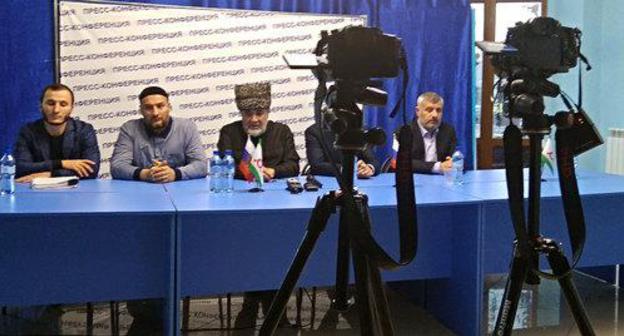 Press conference in Nazran, November 21, 2018. Photo by Umar Yovloi for the Caucasian Knot Press conference in Nazran, November 21, 2018. Photo by Umar Yovloi for the Caucasian Knot