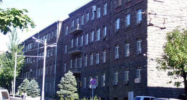 The building of the National Security Service (NSS) of Armenia. Photo https://ru.armeniasputnik.am/politics/20180614/12646387/prezident-armenii-naznachil-novogo-zamdirektora-snb.html The building of the National Security Service (NSS) of Armenia. Photo https://ru.armeniasputnik.am/politics/20180614/12646387/prezident-armenii-naznachil-novogo-zamdirektora-snb.html