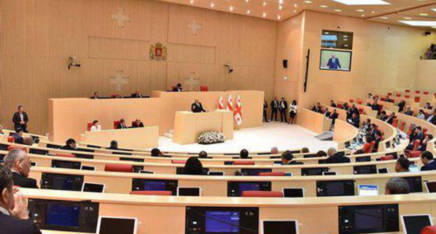 Georgian Parliament. Photo: https://www.facebook.com/parliamentgeo/photos/pcb.2132096680163672/2132095516830455/?type=3&theater Georgian Parliament. Photo: https://www.facebook.com/parliamentgeo/photos/pcb.2132096680163672/2132095516830455/?type=3&theater