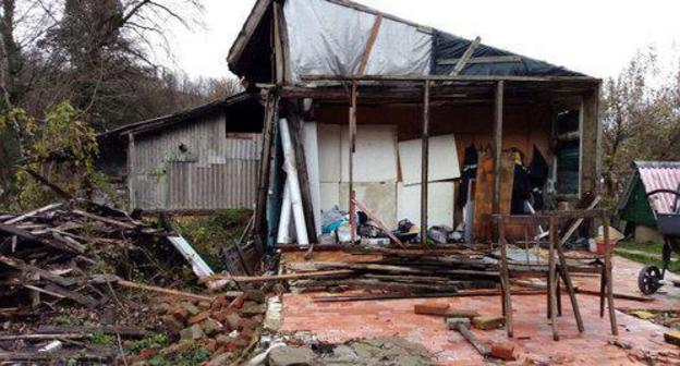Destroyed houses in the suburbs of Tuapse after flooding in 2018. Photo by Anna Gritsevich for the Caucasian Knot Destroyed houses in the suburbs of Tuapse after flooding in 2018. Photo by Anna Gritsevich for the Caucasian Knot