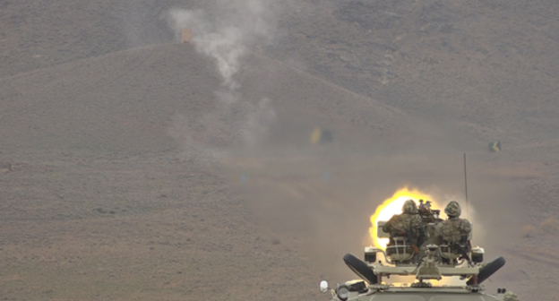 Military exercises of the Azerbaijani Army, December 2018. Photo: press service of the Ministry of Defence of Azerbaijan, https://mod.gov.az/ru/news/podrazdeleniya-pvo-otdelnoj-obshevojskovoj-armii-proveli-taktiko-specialnye-ucheniya-s-boevoj-strelboj-25134.html Military exercises of the Azerbaijani Army, December 2018. Photo: press service of the Ministry of Defence of Azerbaijan, https://mod.gov.az/ru/news/podrazdeleniya-pvo-otdelnoj-obshevojskovoj-armii-proveli-taktiko-specialnye-ucheniya-s-boevoj-strelboj-25134.html